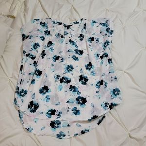 Size L simply vera top